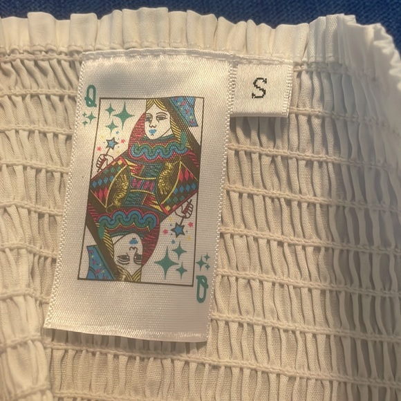 NWOT smocked, white queen of sparkle skirt - Picture 4 of 4